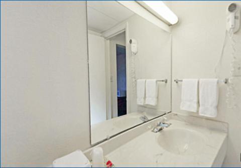 Americas Best Value Inn Winchester Pokoj fotografie